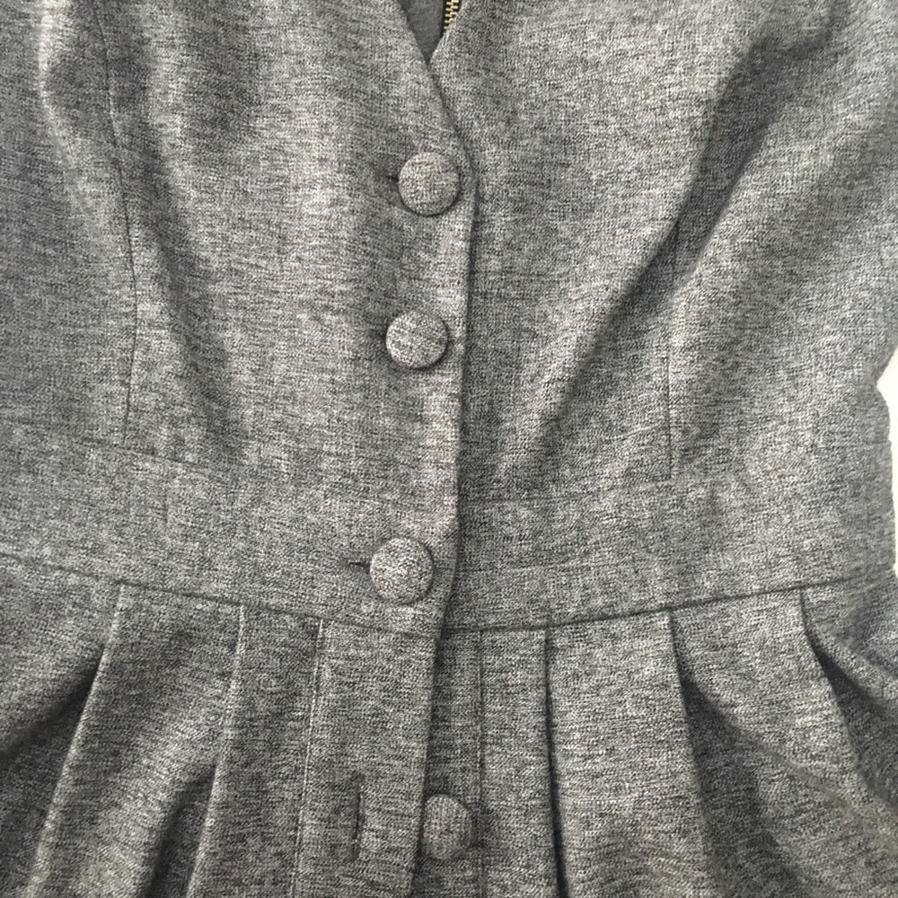 Grey Button-Down Dress 👗 - Picture 4 of 5